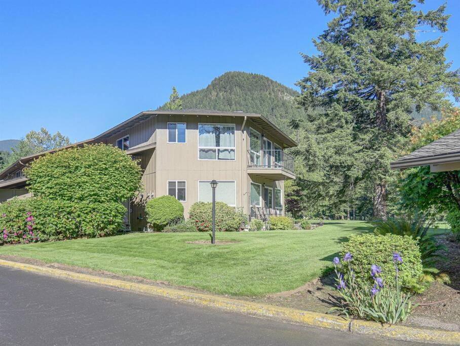 Ski-Mount Hood Charm-Welches,Golf And Ski Resort Condo,W&D, Wifi,Near Woods,Hiking,Fishing Mount Hood Village Kültér fotó